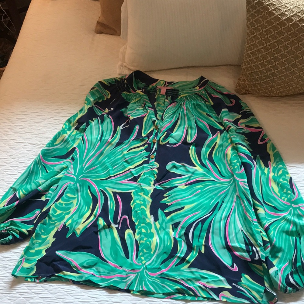 Perfect Condition Lilly Pulitzer Elsa top